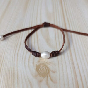 Pulsera Cuero y Perlas